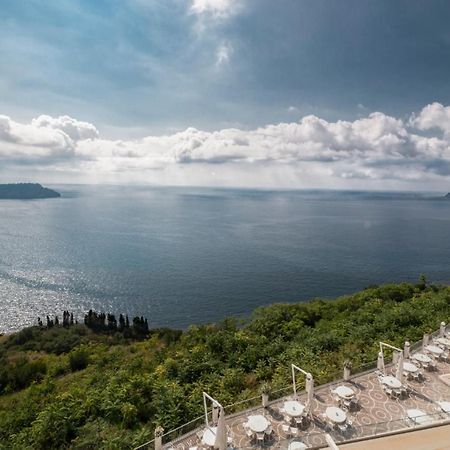 Grand Hotel Serapide Pozzuoli Ngoại thất bức ảnh